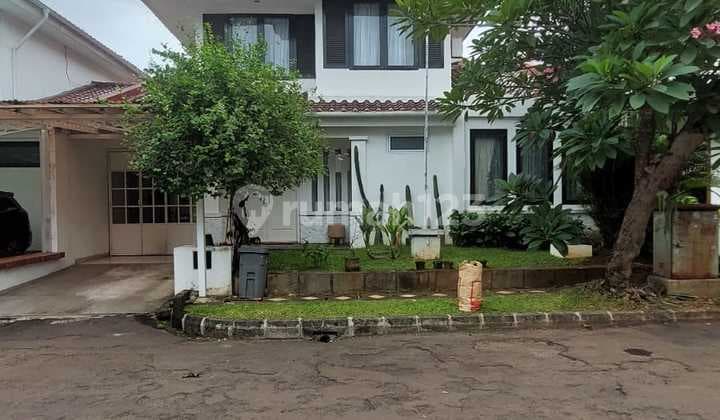 Ready-to-Occupy Flood-Free House at a Good Price in Bintaro Jaya Sector 8