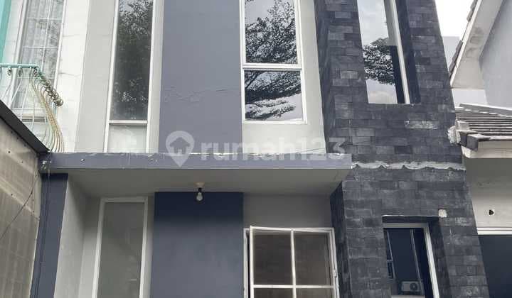 Rumah Modern Baru Renovasi Dalam Cluster di Graha Raya Bintaro