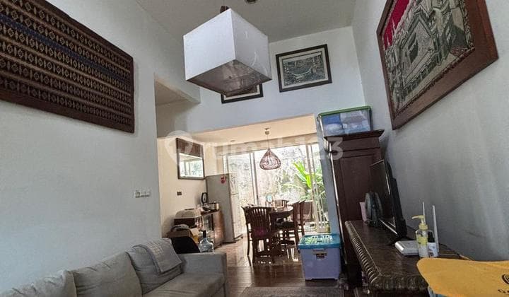 Rumah Cantik Siap Huni Lokasi Sangat Strategis di Sekitar Bintaro