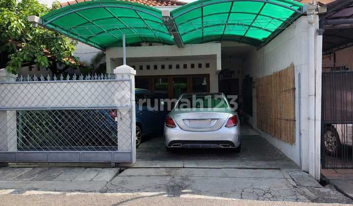 Rumah Terawat Lokasi Premium Akses Mudah di Bintaro Jaya Sektor 1