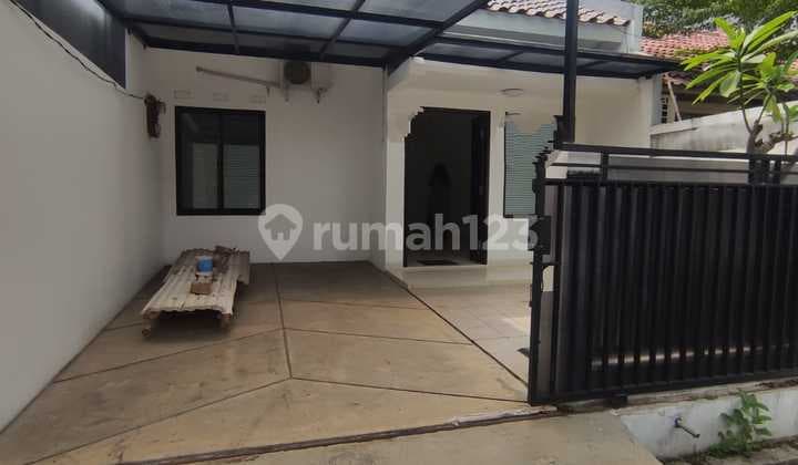 Rumah Minimalis Lingkungan Aman dan Nyaman di Bintaro Sektor 5