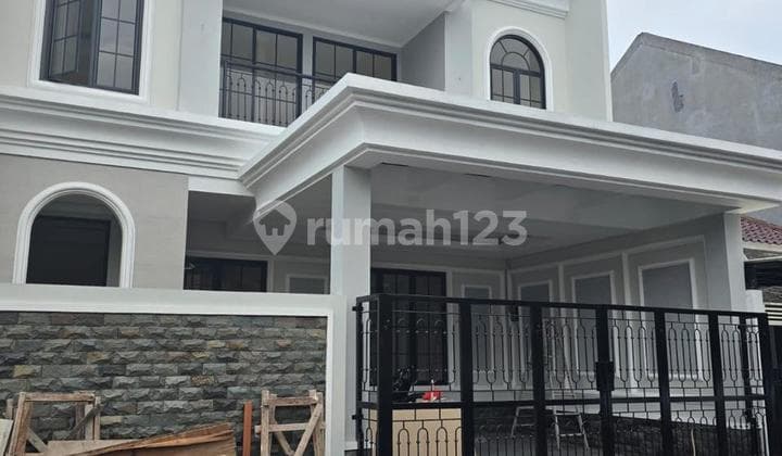 Rumah Baru 2 Lantai Sirkulasi Udara dan Pencahayaan Bagus di Bsd