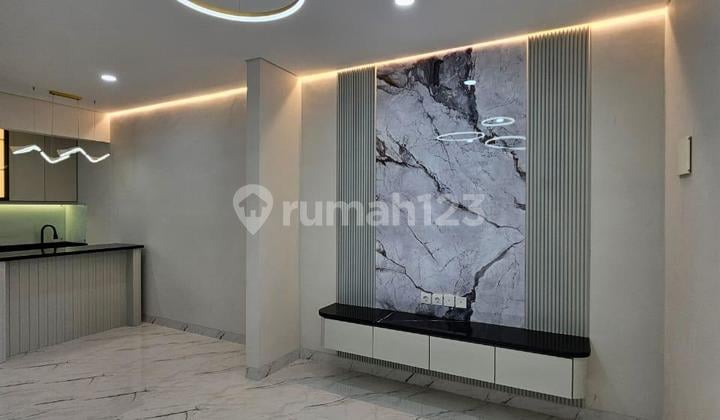 Rumah Sudah Renovasi Lokasi Strategis Bebas Banjir Di Bsd