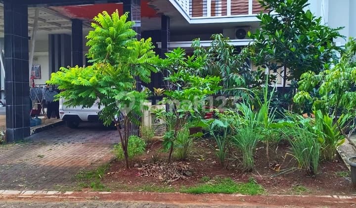 Rumah Terawat Siap Huni, Nyaman, Asri di Depok.