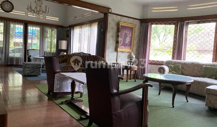 Rumah Bangunan Belanda Dijual
