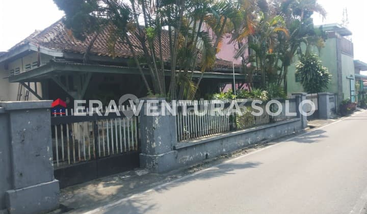 Land Calculation House in the Center of Solo City