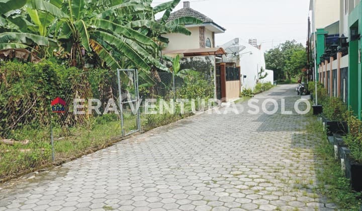 Tanah Kavling Lingkungan Perumahan Karangasem Solo