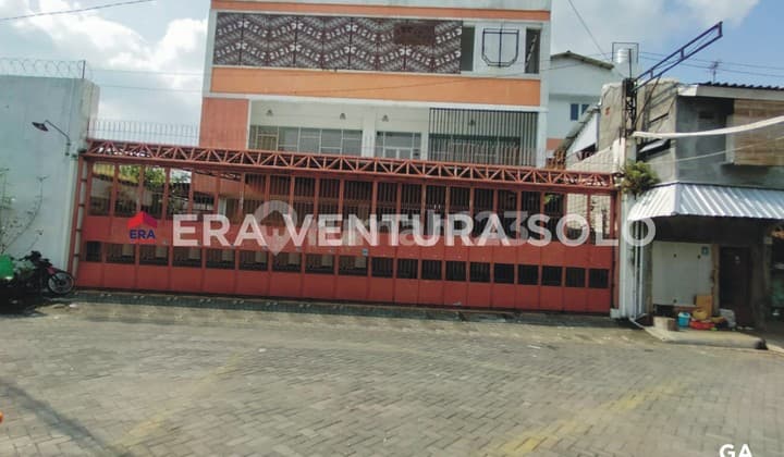 Ruang Usaha Strategis Serengan Solo