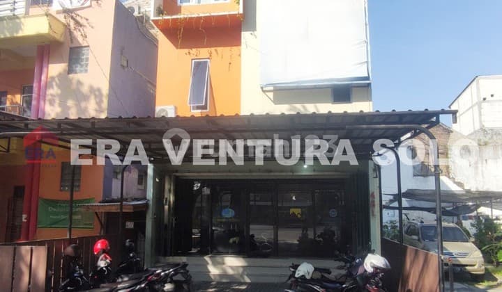 Ruko Strategis Laweyan Solo