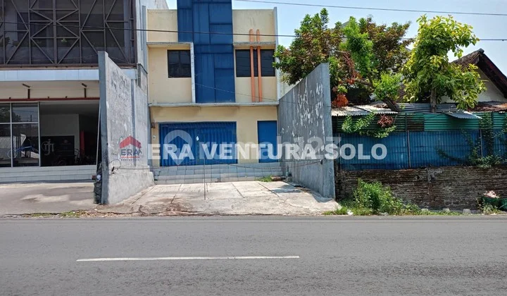 Strategic Ready-to-Use Shop House Mojosongo Solo Strategic Ready-to-Use Shop House Mojosongo Solo