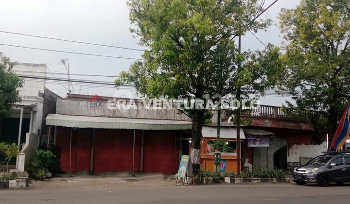 Rumah dan Ruang Usaha Strategis Sragen Kota Rumah dan Ruang Usaha Strategis Sragen Kota