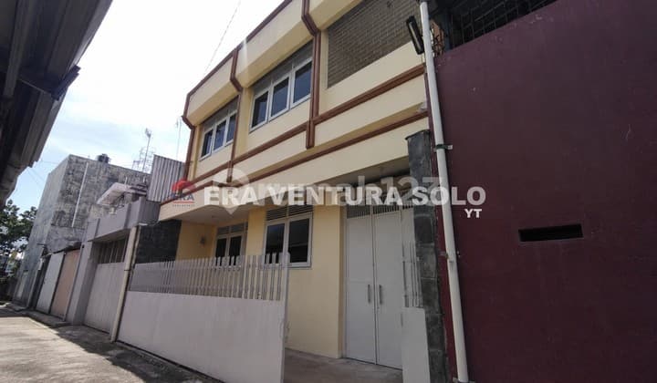 House Ideal for Boarding in Central Solo City