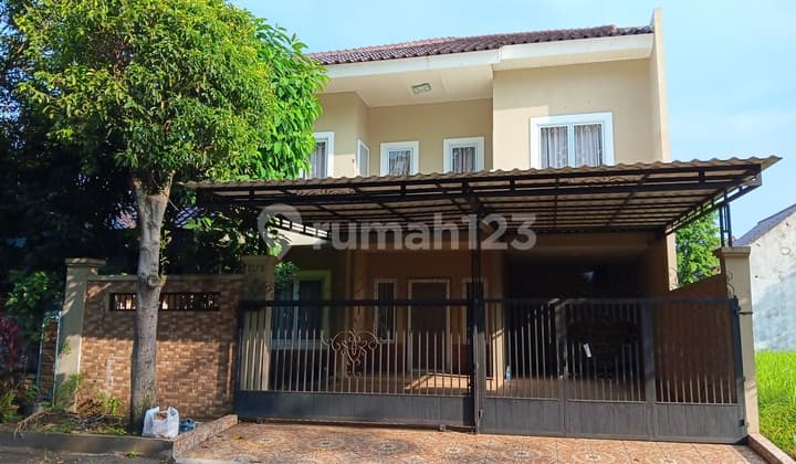 Rumah Tingkat di Vila Permata, Fully Furnished