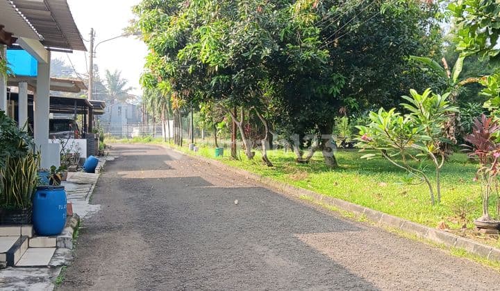 Rumah di Lippo Karawaci Barat Depan Taman Kawasan Tenang dan Asri