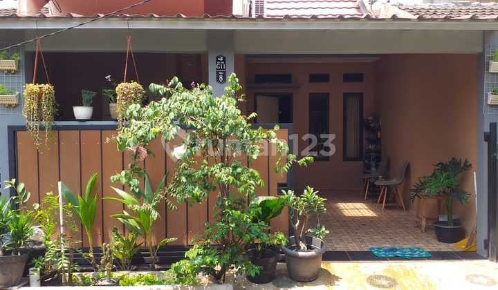 Rumah Di Binong Permai Lokasi Dekat Sekolah, Klinik, Ruko Komersil