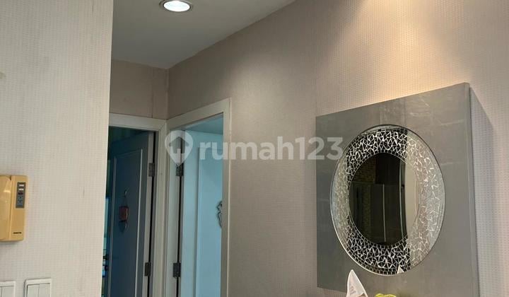 Apartment City Home Moi Furnished Cantik 2 BR Strategis lantai 5 dekat Mal 45m2