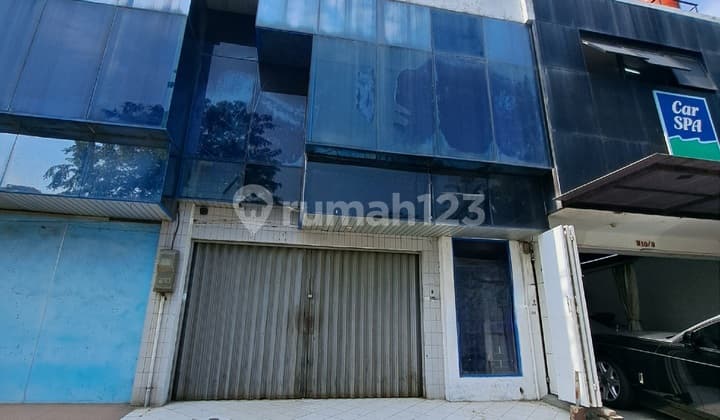 Gading Kirana North Ruko 1.5 Floors, Spacious Parking
