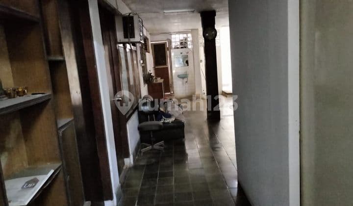 Rumah Tua Jalan Guntur Setiabudi