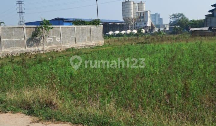 Tanah Komersial Karawang Barat, Strategis