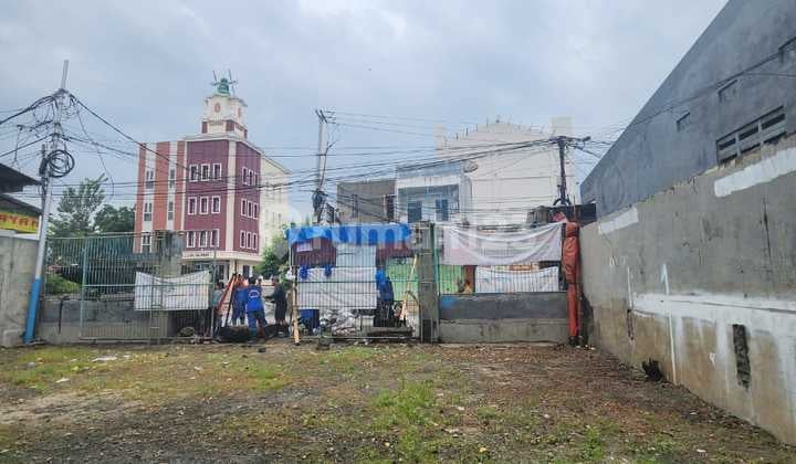 Gudang Ex Toko Material Kapuk Raya