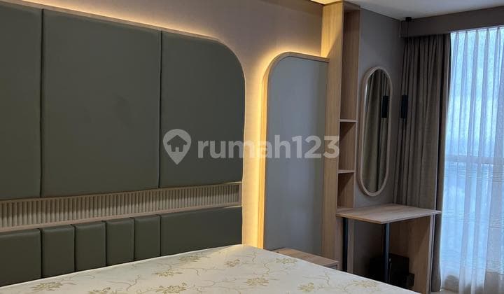 Apartemen Gold Coast Furnish Interior