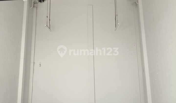 Sewa Gudang Bizpark Pik2 9X20