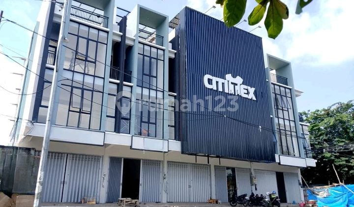 Ruko Jalan Raya Wiyung Baru Gress, Busy Area, Jumbo Size Ruko Jalan Raya Wiyung Baru Gress, Busy Area, Jumbo Size