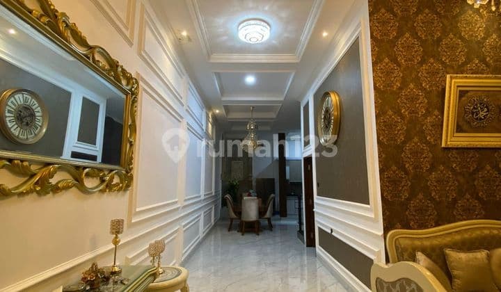 Dijual Rumah 2 Lantai Di Perumahan Departemen Penerangan,depok. Full Furnished