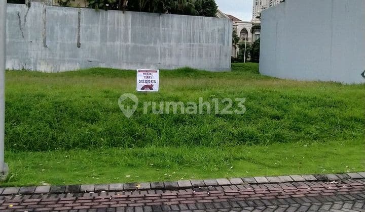 Lisbon Granada X Villa Bukit Regency Vbr Rizwood Pakuwon Indah