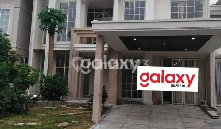 La Riz Wood X Villa Bukit Regency Pakuwon Indah. Ville Embassy Grand Golf