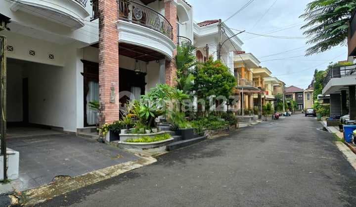 Dijual Rumah Dalam Townhouse di Pondok Bambu Duren Sawit Jakarta Timur