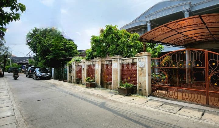Turun Harga Dijual Rumah Secondary Lokasi Strategis di Utan Kayu Matraman Jakarta Timur