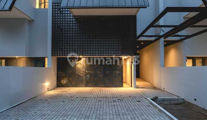 For Sale Brand New Modern House Simprug Golf Dalam Komplek Exclusive One Gate