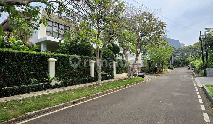 Turun Harga Rumah Dalam Komplek Lingkungan Tenang di Kayu Putih Jakarta Timur