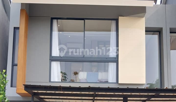 Rumah Bagus dan Modern 3 BR/3BA di Cisauk, 5 Menit ke KRL dan Tol