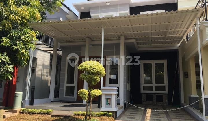 Rumah Sewa Dua Lantai, Mewah di Kotawisata