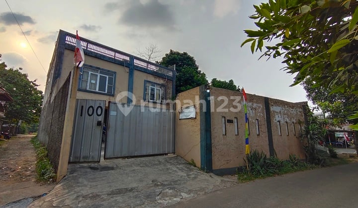 Workshop 2.5 Lantai di Leuwinanggung Tapos Depok