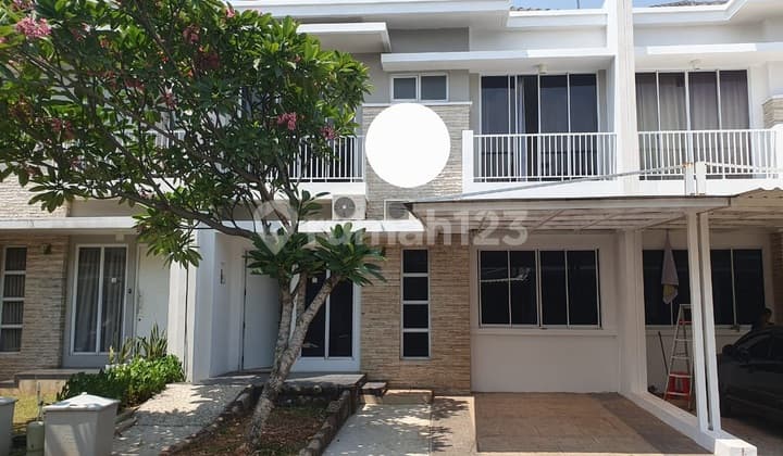 Rumah 2 Lantai di Cibubur Country Cikeas