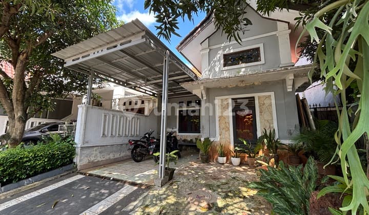 Rumah Sejuk Hijau di Taman Kenari Nusantara Cibubur