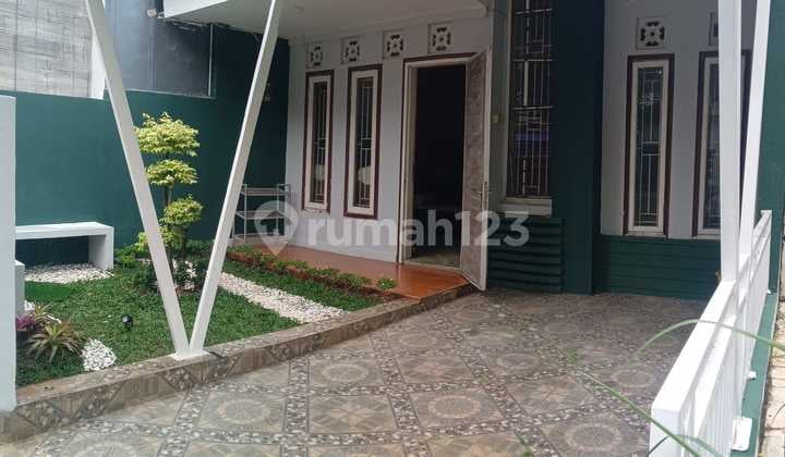 Rumah Full Furnished 2 Lantai di Cibubur Country
