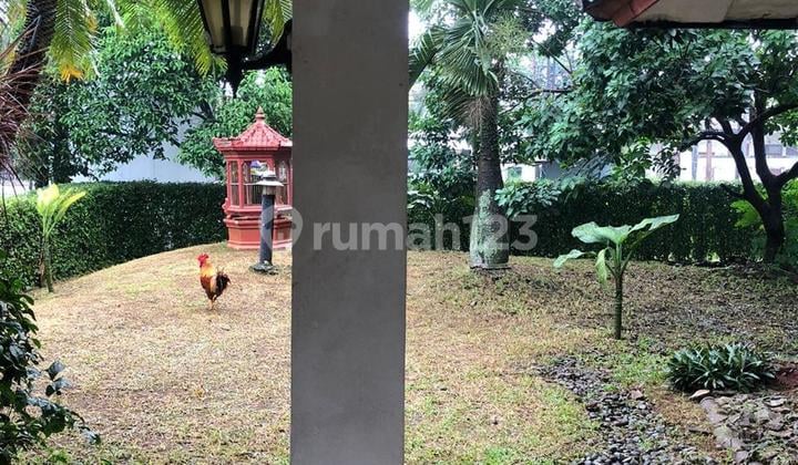 Rumah Luas Dua Lantai Semi Furnished di Permata Puri I Cimanggis Depok