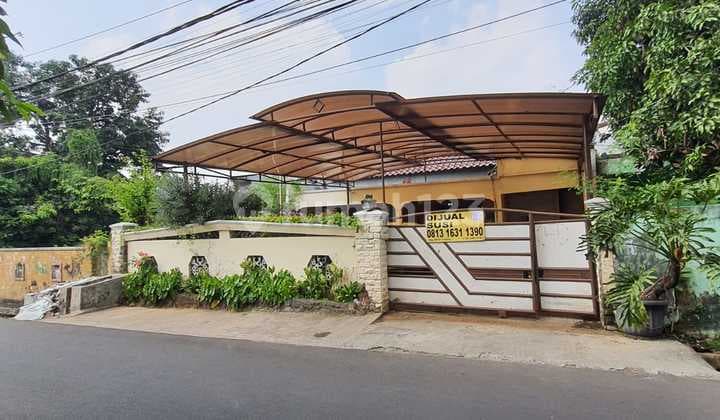 Turun Harga. Super Murah. Rumah 1.5 Lantai di Cipinang Cempedak, Jakarta Timur