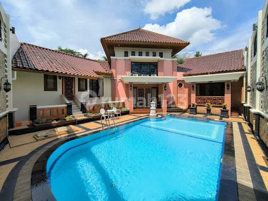 Nice House on Jl S Cimandiri BSD South Tangerang