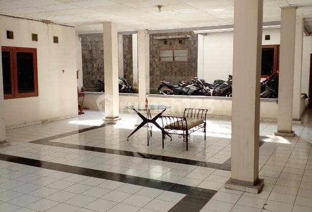Active Boarding Houses in Dago and Dipatiukur Areas, Bandung City - For Sale: 44-Room Boarding House on Jl. Tubagus Ismail