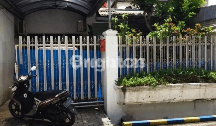 RUMAH SECOND TERAWAT DARMO PERMAI SIAP HUNI SBY BARAT DEKAT SATELIT SUKOMANUNGGAL HR MUHAMMAD PAKUWON MALL