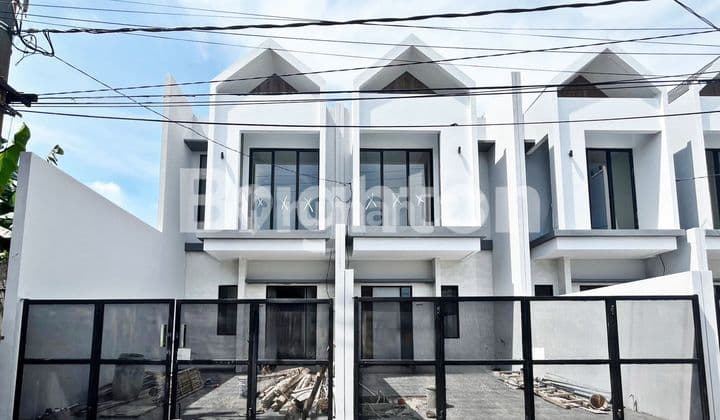 RUMAH CANTIK GRESS MINIMALIS LEBAK ARUM