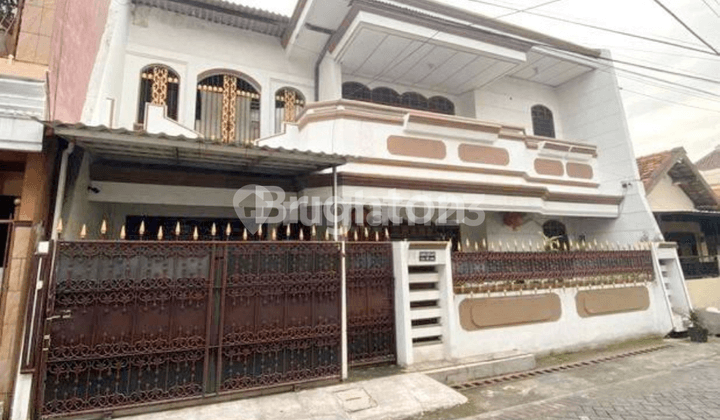 Selangkah Raya Kertajaya Rumah Gubeng Row 2 Mbl Daerah Strg 2 ½ Lantai Bangunan Oke Siap Huni