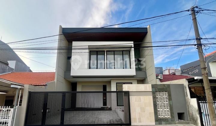 MANYAR JAYA HOUSE, MODERN MINIMALIST WITH 4 MASTER BEDROOMS, SURABAYA MANYAR JAYA HOUSE, MODERN MINIMALIST WITH 4 MASTER BEDROOMS, SURABAYA