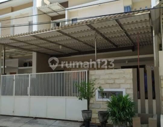 Only Buyer, Manyar Tompotika, Dharmahusada, Minimalist 2-Story Ready to Occupy.