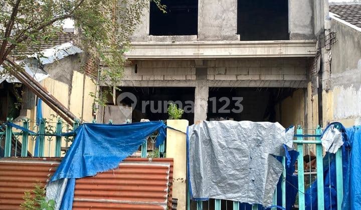 RUMAH ON PROGRESS SEMOLOWARU LKS DKT MERR, ITS, GALAXY BUMI PERMAI, DSK